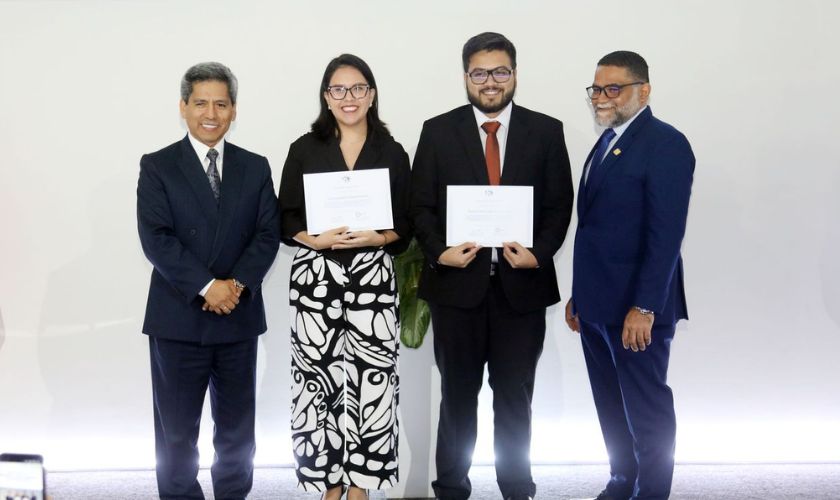 Lanzan centro de investigación en gestión, emprendimiento, finanzas e innovación 