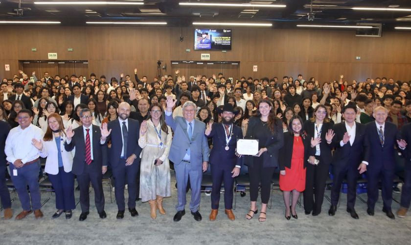 Peruanos podrán certificarse y trabajar como paralegal en Estados Unidos  