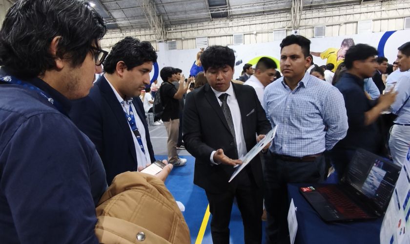 Estudiantes USIL presentan soluciones tecnológicas para impulsar la ingeniería 