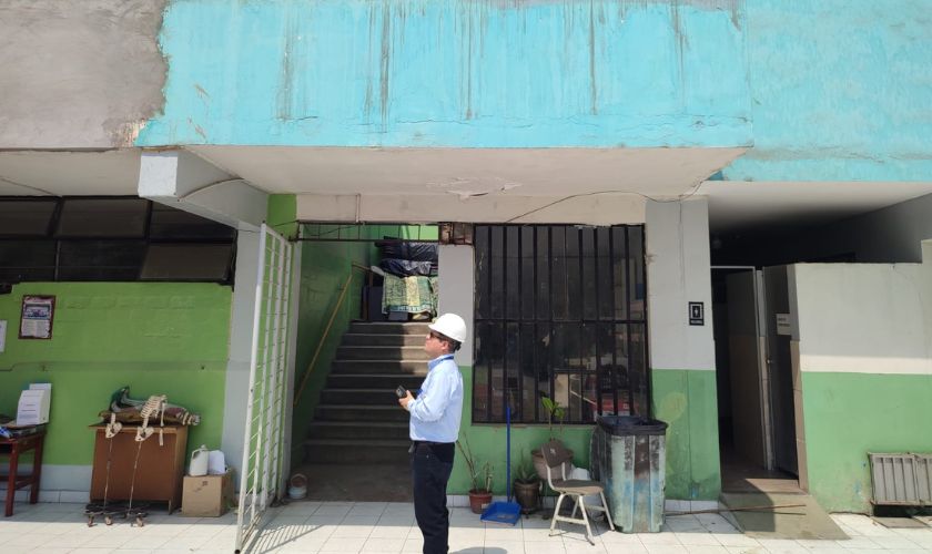 USIL evalúa riesgos estructurales en colegio público de Ate USIL evalúa riesgos estructurales en colegio público de Ate 