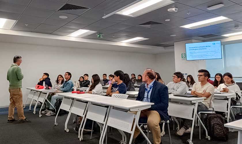 USIL fortalece su pilar de sostenibilidad con taller sobre estrategias circulares