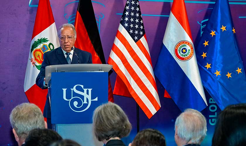 USIL Perú y Alemania analizan oportunidades ante los cambios de la economía global