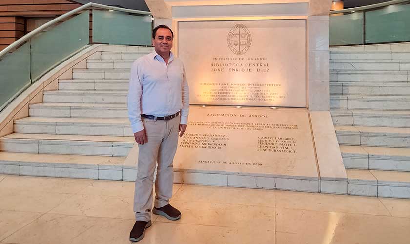 Docentes de la USIL se especializan en biotecnología y genética oncológica