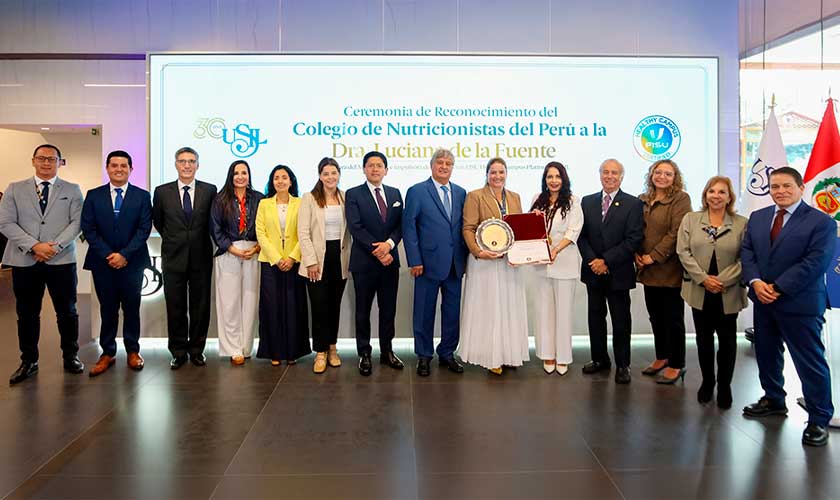 Colegio de Nutricionistas distingue a presidenta ejecutiva de la USIL por impulsar el bienestar universitario