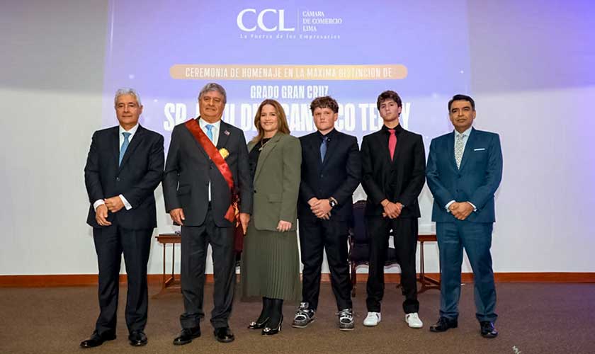 La Cámara de Comercio de Lima otorga su máxima distinción a Raúl Diez Canseco Terry
