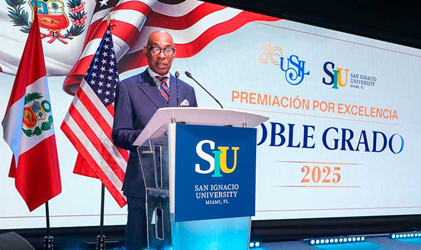 USIL reconoce a estudiantes del doble grado y fortalece su proyección internacional