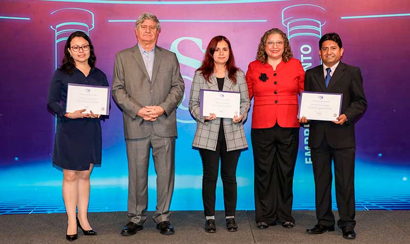 USIL reconoce a investigadores destacados y consolida liderazgo científico