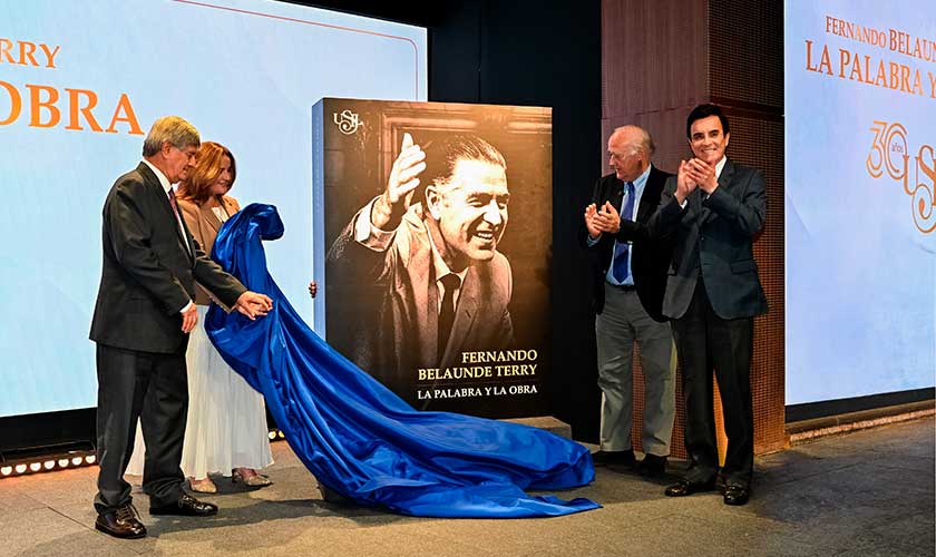 USIL presenta libro que recoge el pensamiento de Fernando Belaunde Terry