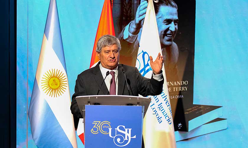 USIL presenta libro que recoge el pensamiento de Fernando Belaunde Terry