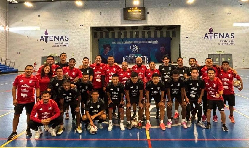 Selección peruana de futsal entrena en el Polideportivo de la USIL