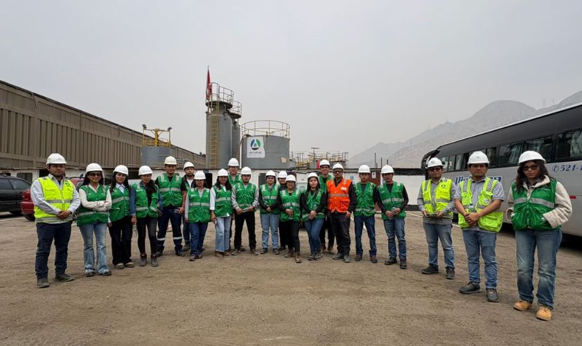 Estudiantes de la USIL visitan empresa líder en emulsiones asfálticas