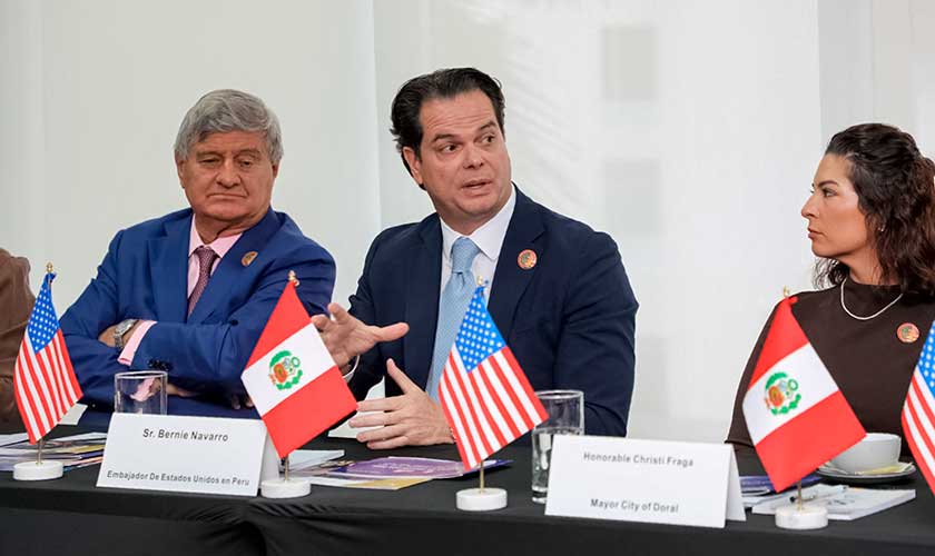 USIL Embajador de Estados Unidos impulsa inversiones en Perú desde Miami