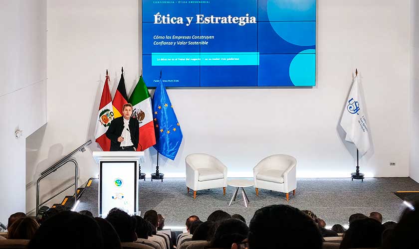 USIL Expertos destacan la ética como clave para la competitividad empresarial