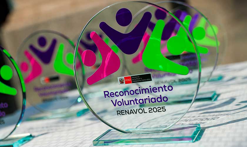 Renavol 2025: Distinguen a la USIL por impulsar voluntario escolar sostenible