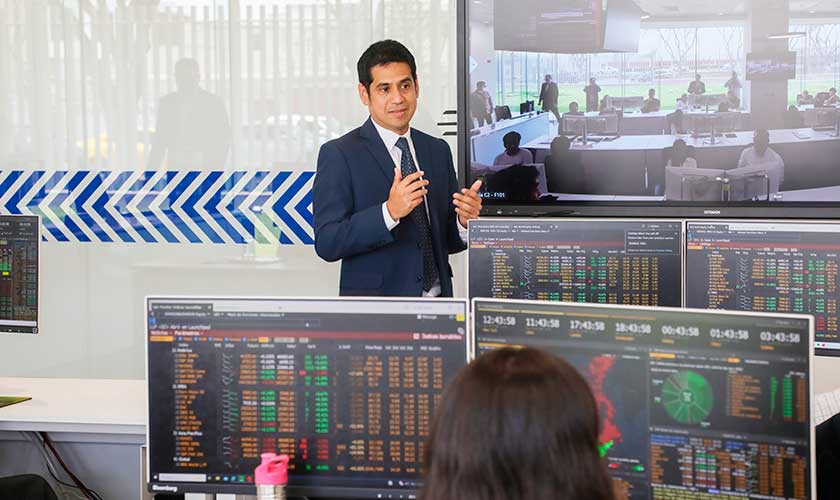 USIL fortalece su liderazgo en educación financiera durante la Semana Mundial del Inversionista 2025 USIL fortalece su liderazgo en educación financiera durante la Semana Mundial del Inversionista 2025