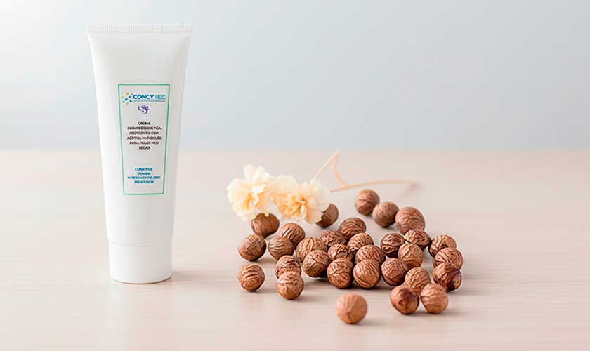 USIL dona cremas dermatológicas para tratamiento de afectaciones cutáneas