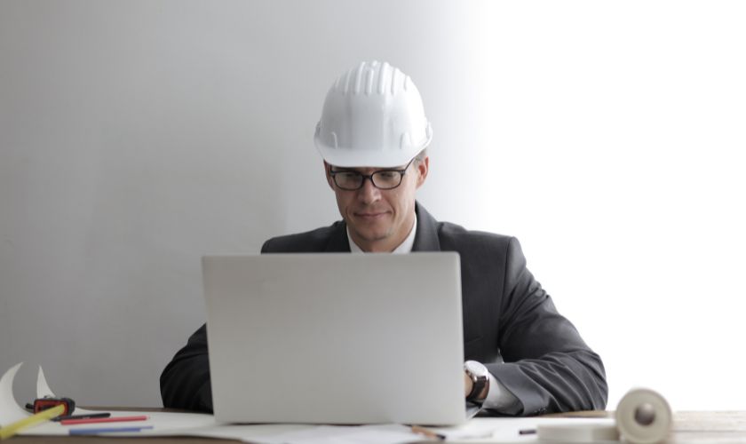  Estudiante de la carrera de ingeniería industrial