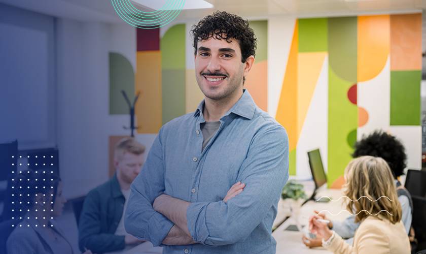 Joven participando de una reunión de estudios