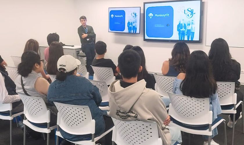 Talk Day de Digital Business Management acercó a estudiantes al negocio digital