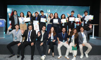 Escolares de Tarapoto ganan final nacional de “La Compañía” con crema cicatrizante a base de sangre de grado