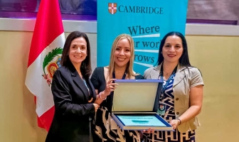Cambridge reconoce a la USIL por certificaciones internacionales de inglés