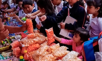 USIL Solo el 6 % de los quioscos escolares del Cercado de Lima ofrece alimentos saludables