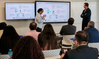 USIL impulsa taller para fortalecer el periodismo económico en el Perú