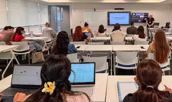 USIL fortalece formación en nutrición deportiva con experto internacional