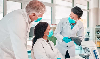 USIL lanza curso en oncología para enfrentar nuevos retos del cáncer en el Perú