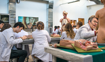 Alumnos que se trasladaron de Odontología a Medicina Humana